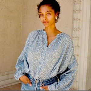 DÔEN Jane Floral Blouse in China Blue Mini Earl S